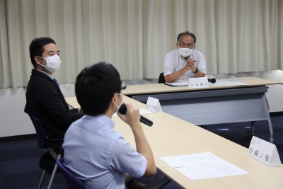 トップ > 新着情報　020908_GakuchoMeet4