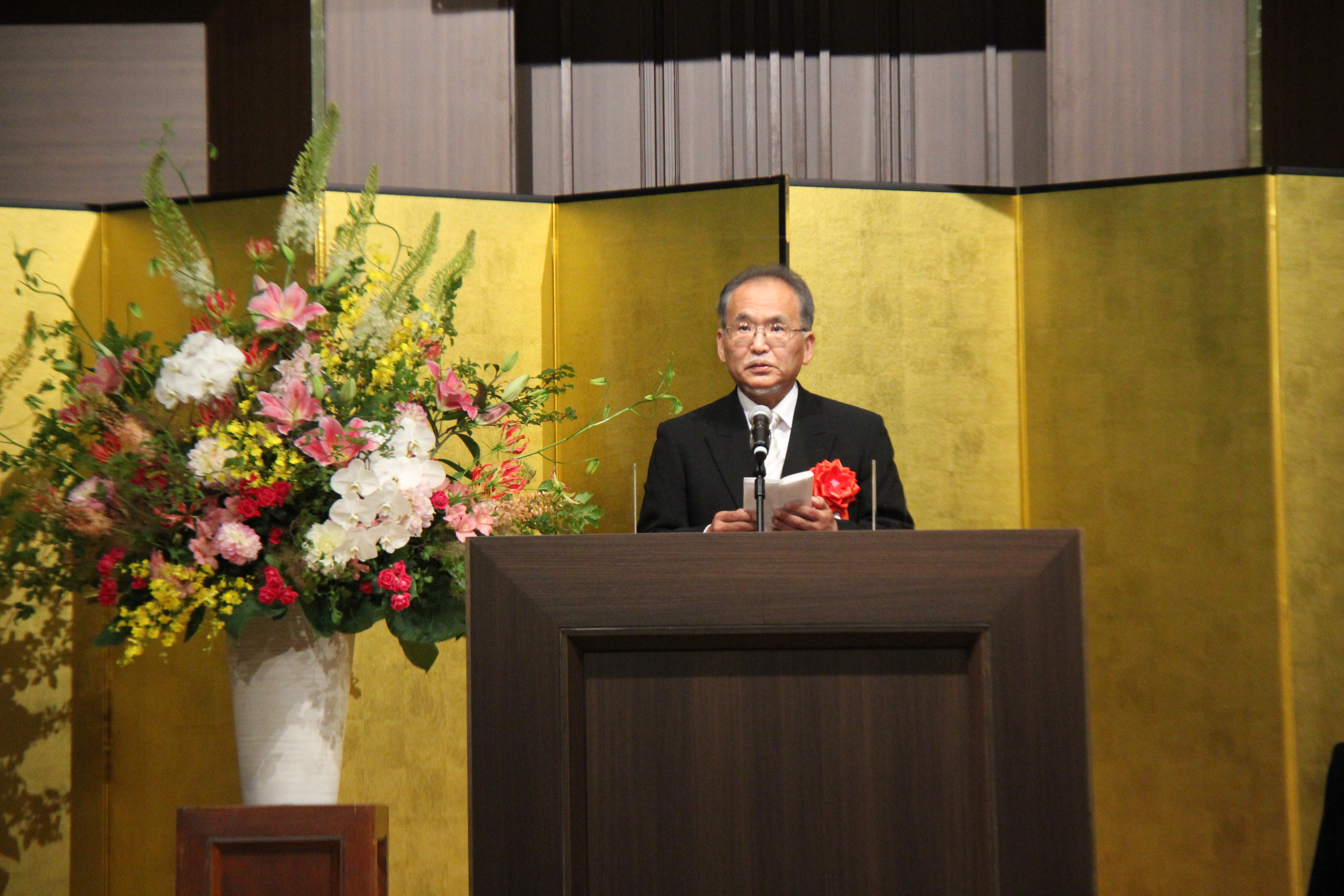 トップ > 新着情報 > 75周年記念式典・記念講演会を挙行しました 02