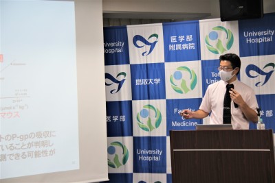トップ > 新着情報 > 記者説明会（香月先生）02