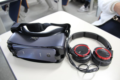 トップ > 新着情報 VR認知症体験授業②