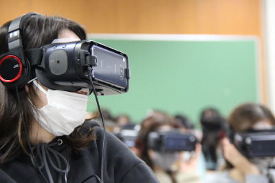 トップ > 新着情報 VR認知症体験授業⑤