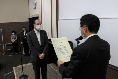 トップ > 新着情報 地域貢献賞表彰式07