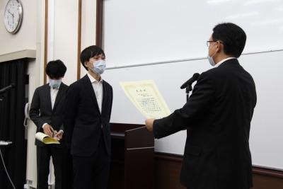 トップ > 新着情報 地域貢献賞表彰式10