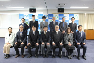 トップ > 新着情報　医学部特別表彰　研究貢献賞