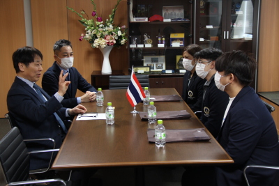 トップ > 新着情報　マヒドン大学研究者表敬訪問⑤