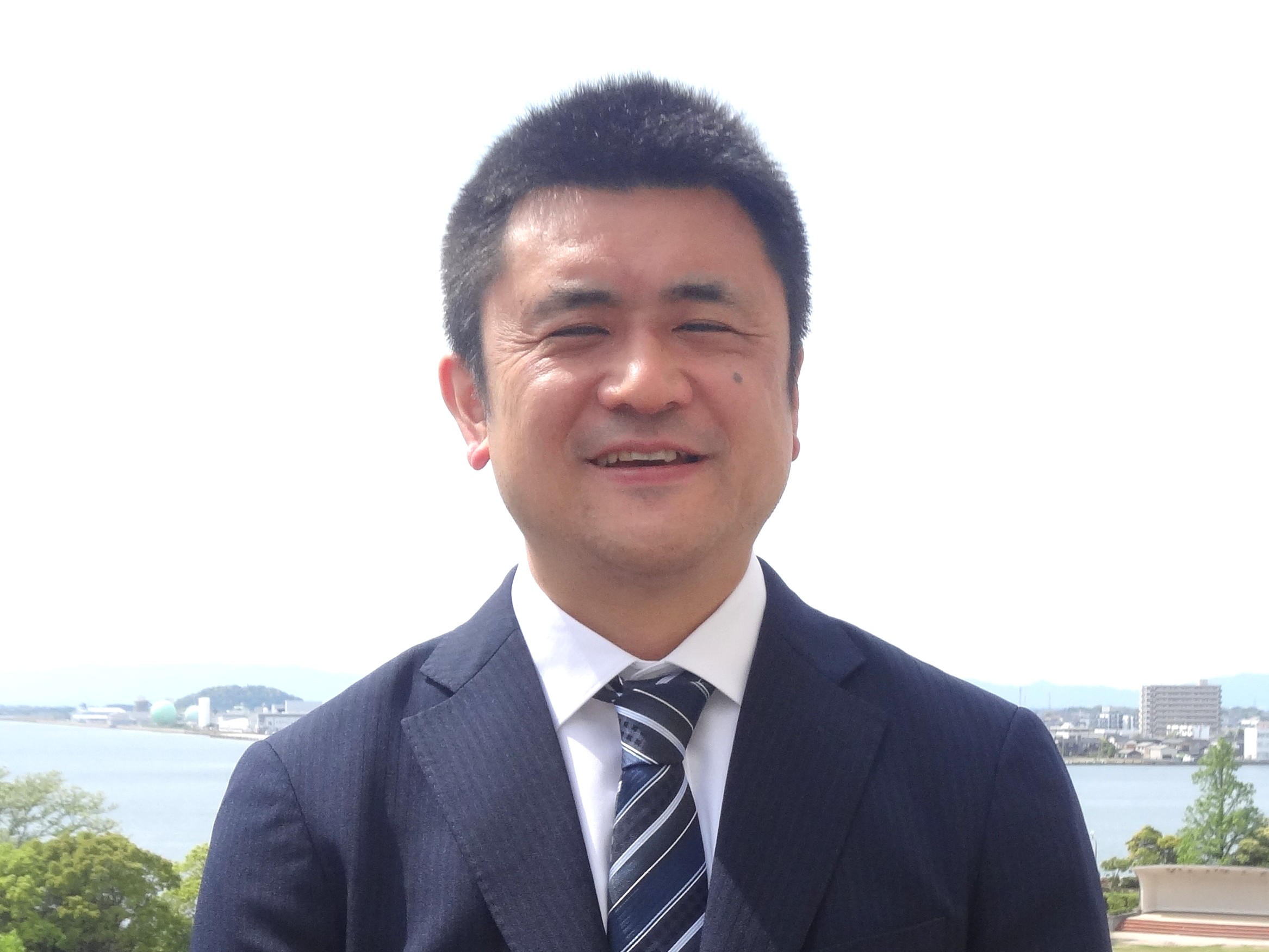 吉野剛史教授　4対3